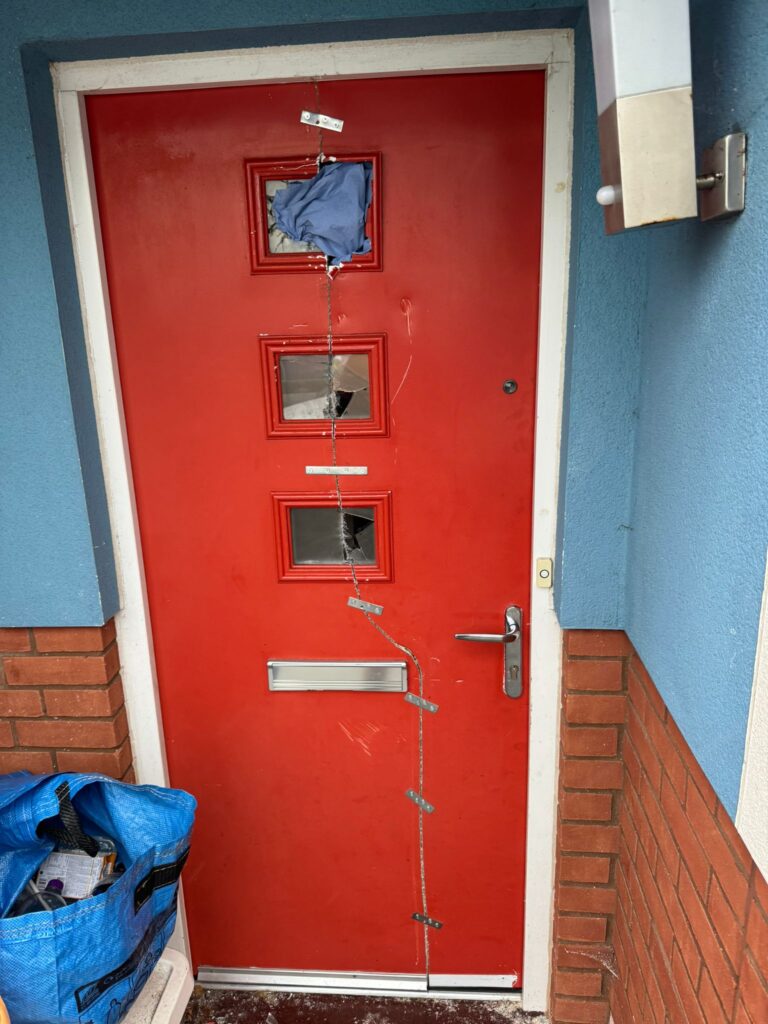 Licenced Burglary Repairs services in Treharris